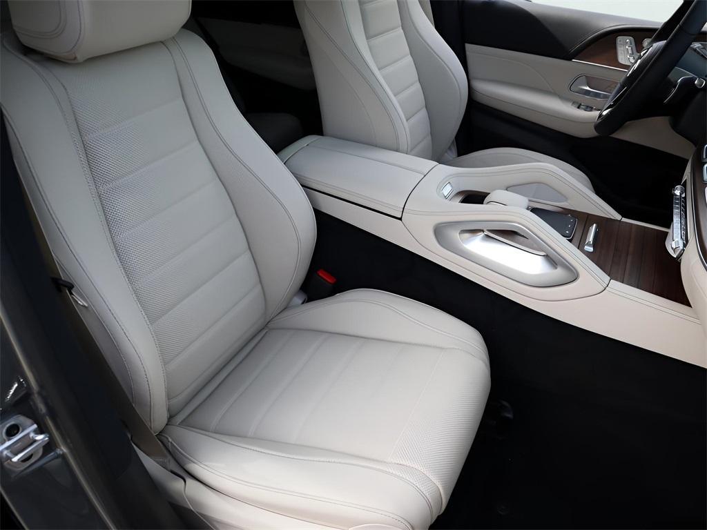 new 2026 Mercedes-Benz GLE 450 car, priced at $87,345