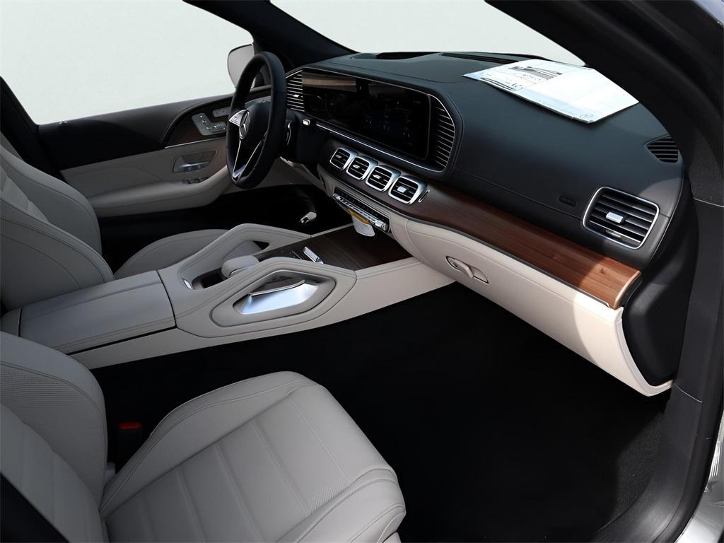 new 2026 Mercedes-Benz GLE 450 car, priced at $87,345