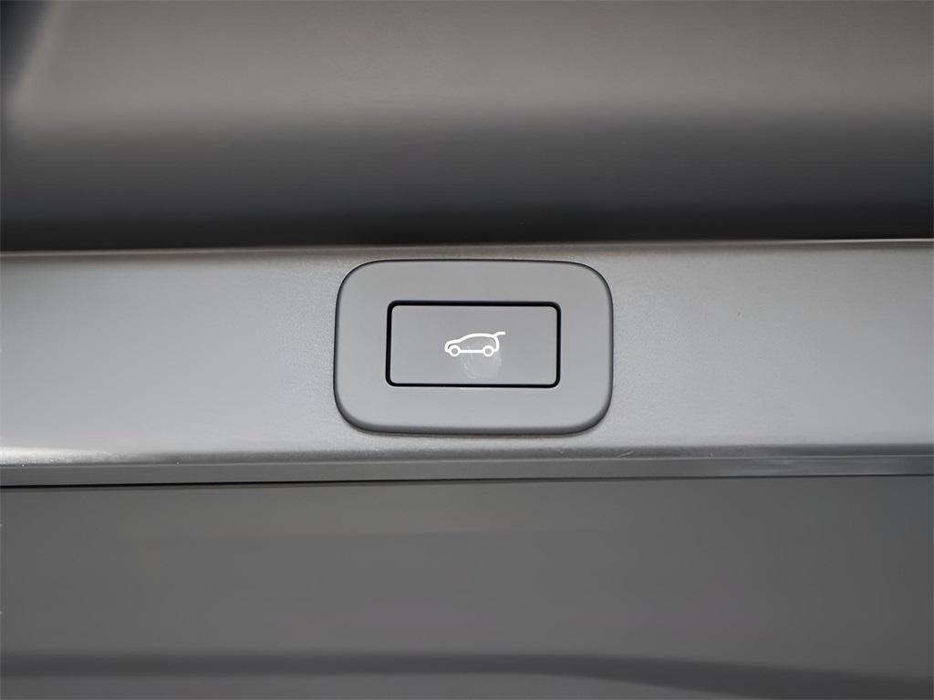 new 2026 Land Rover Range Rover car, priced at $138,870