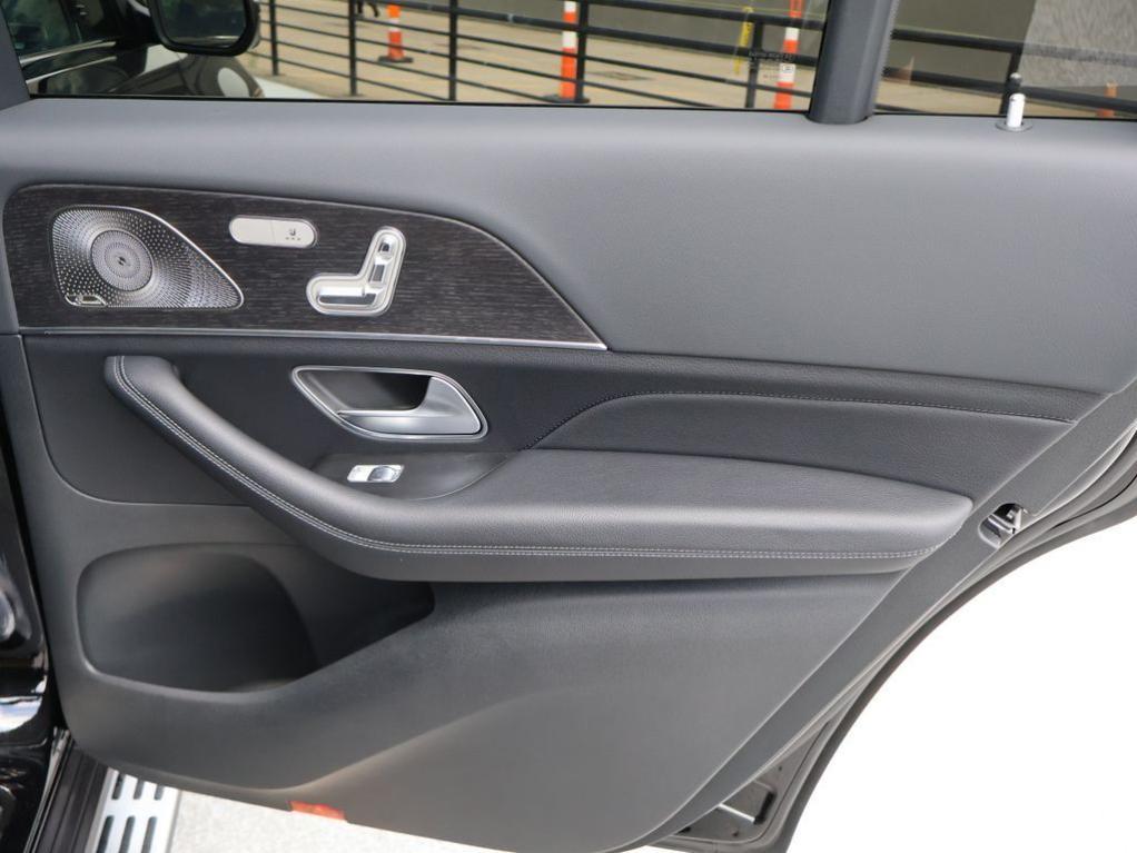 new 2026 Mercedes-Benz GLS 450 car, priced at $104,195