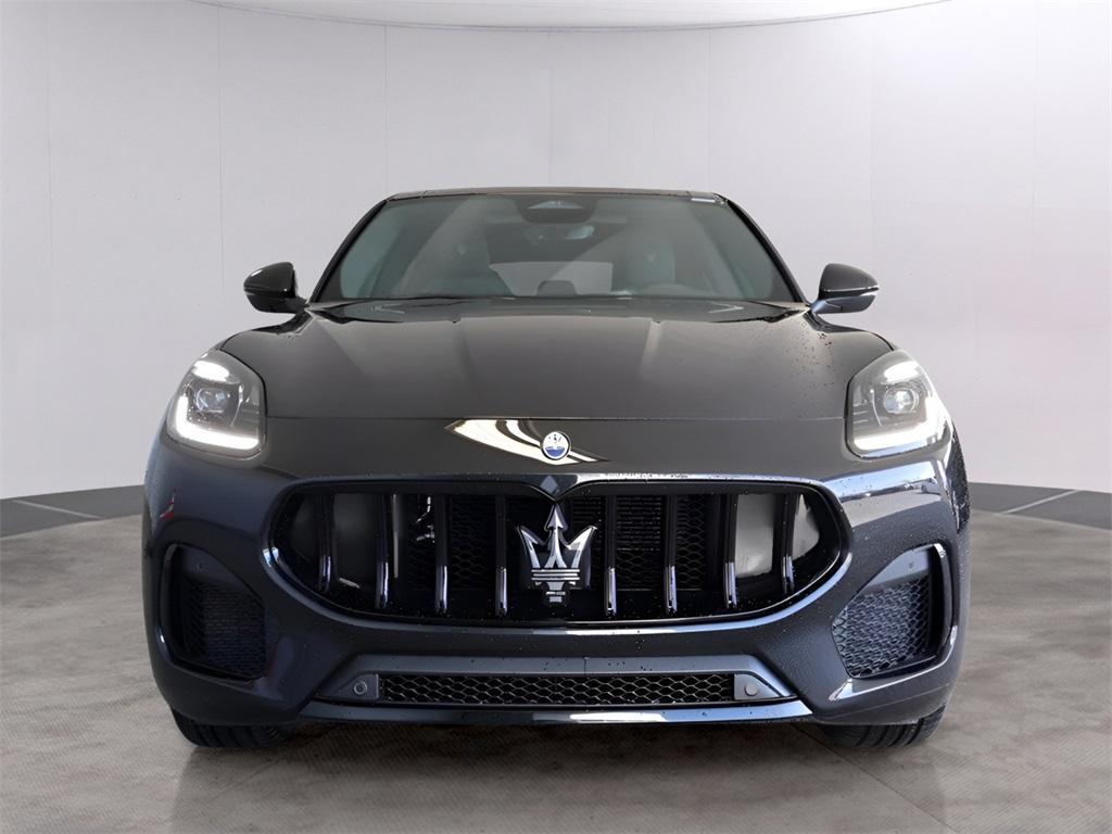 new 2025 Maserati Grecale car, priced at $80,900
