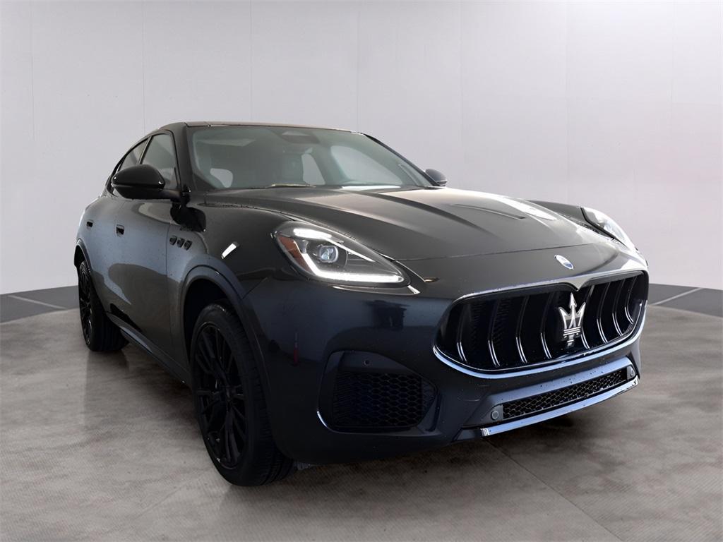 new 2025 Maserati Grecale car, priced at $80,900