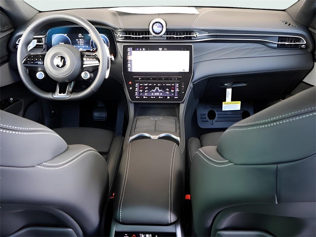 new 2025 Maserati Grecale car, priced at $80,900