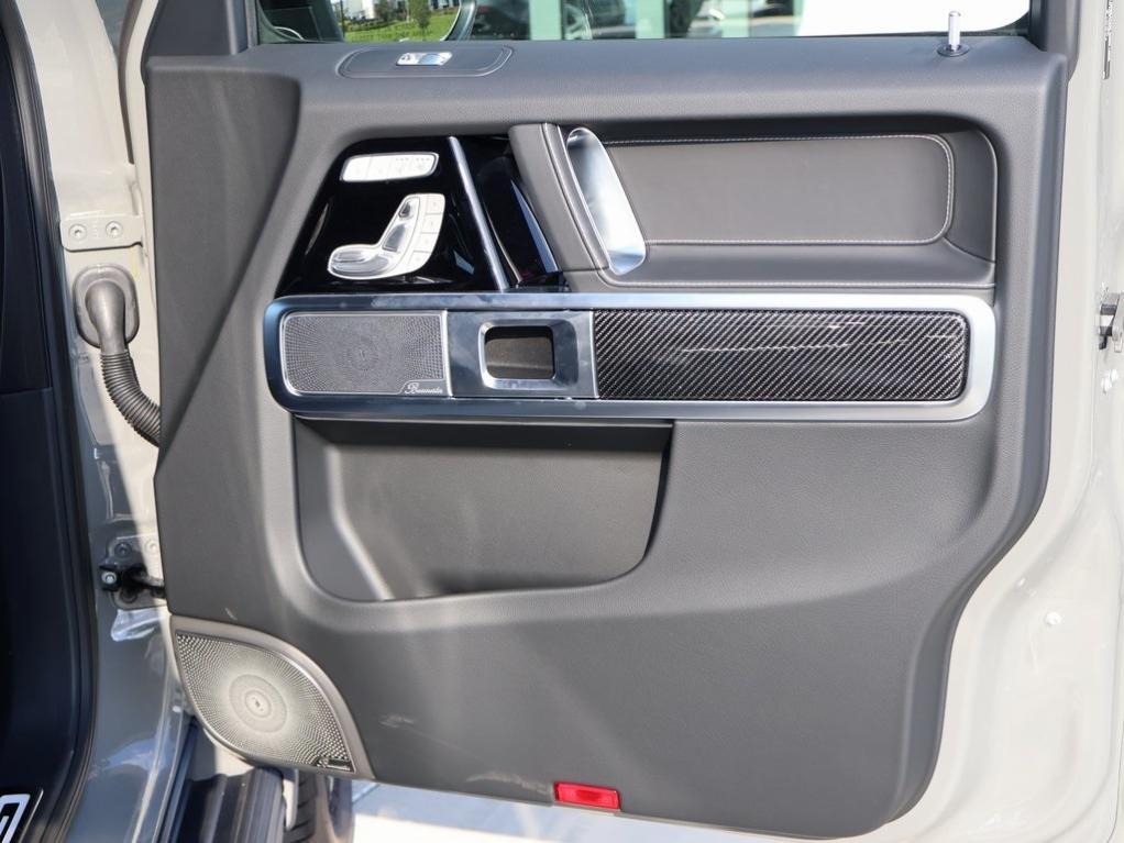 new 2025 Mercedes-Benz G-Class car, priced at $186,705