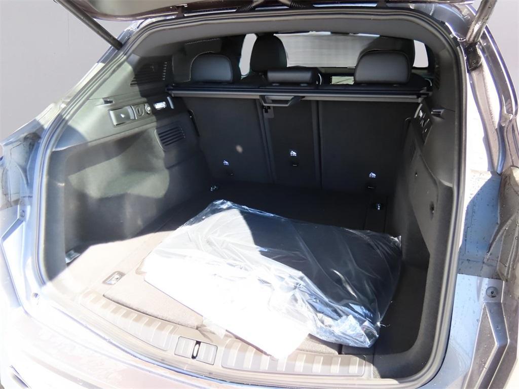 new 2025 Alfa Romeo Stelvio car, priced at $53,685