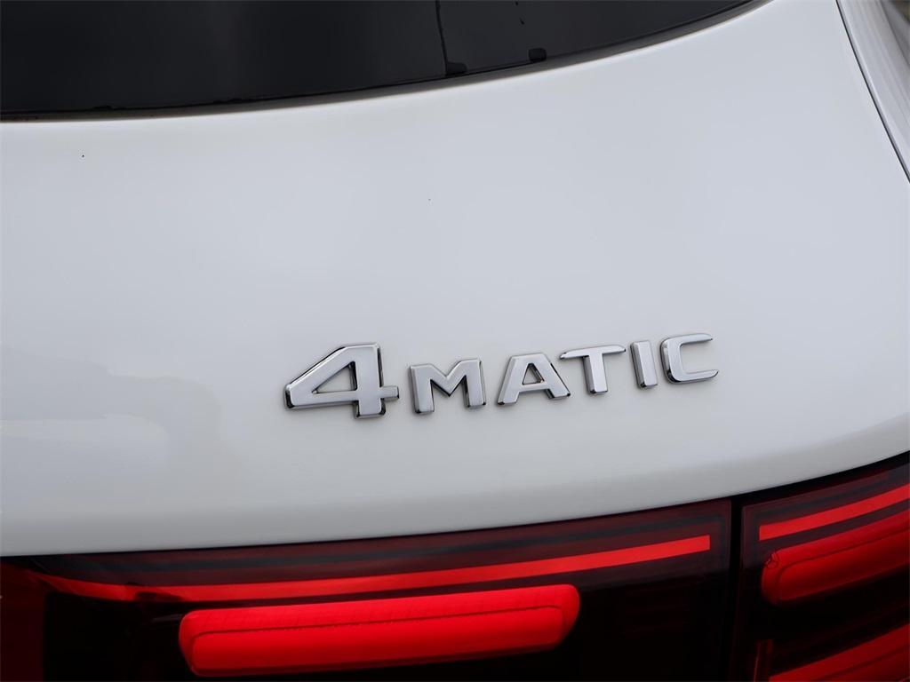 new 2025 Mercedes-Benz GLB 250 car, priced at $49,595