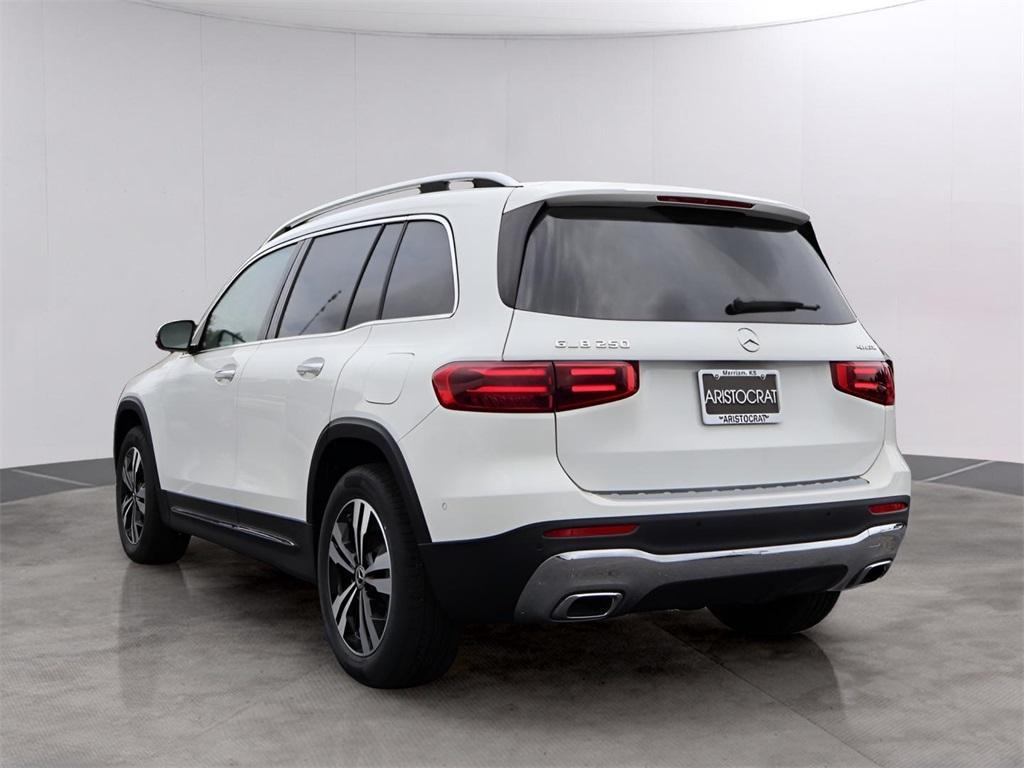 new 2025 Mercedes-Benz GLB 250 car, priced at $49,595