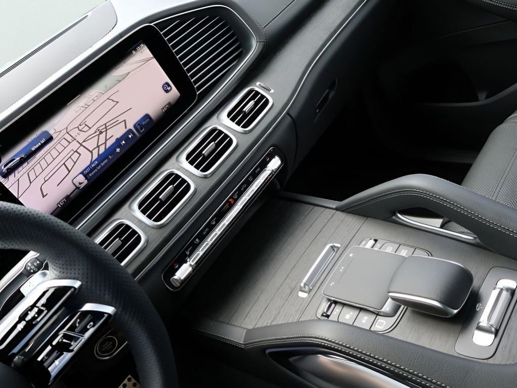 new 2026 Mercedes-Benz GLS 450 car, priced at $98,025