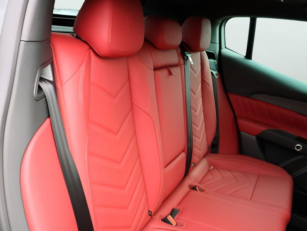 new 2026 Maserati Grecale car, priced at $96,295