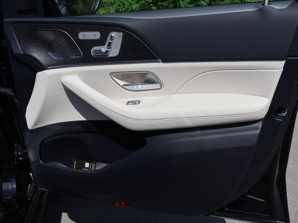 new 2026 Mercedes-Benz GLS 450 car, priced at $102,815
