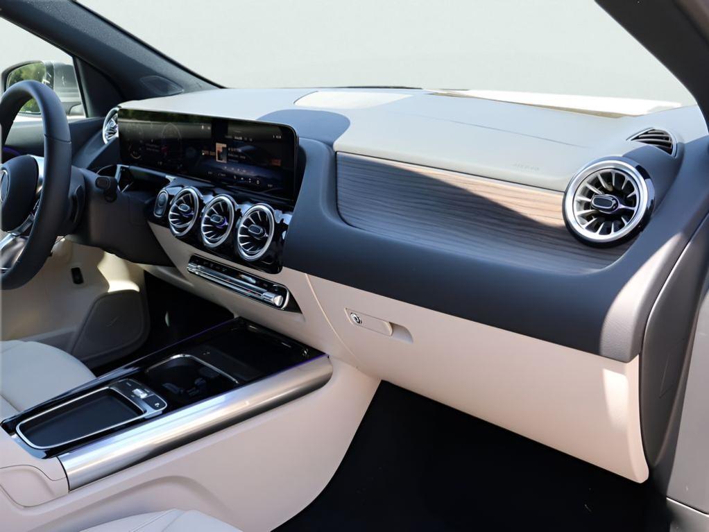 new 2026 Mercedes-Benz GLA 250 car, priced at $51,650