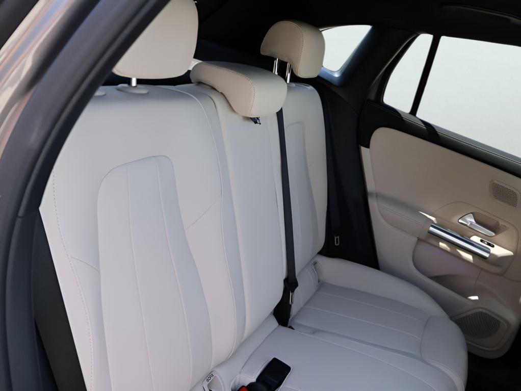 new 2026 Mercedes-Benz GLA 250 car, priced at $51,650