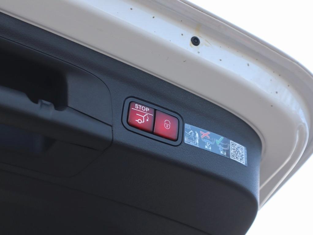 new 2025 Mercedes-Benz AMG GLE 63 car, priced at $134,845