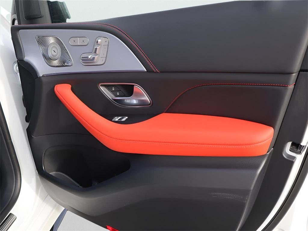 new 2025 Mercedes-Benz AMG GLE 63 car, priced at $134,845