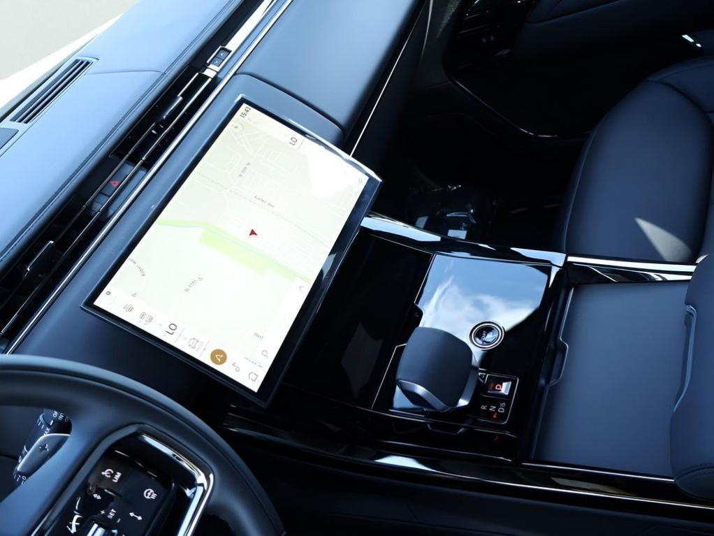 new 2025 Land Rover Range Rover Sport car, priced at $111,390
