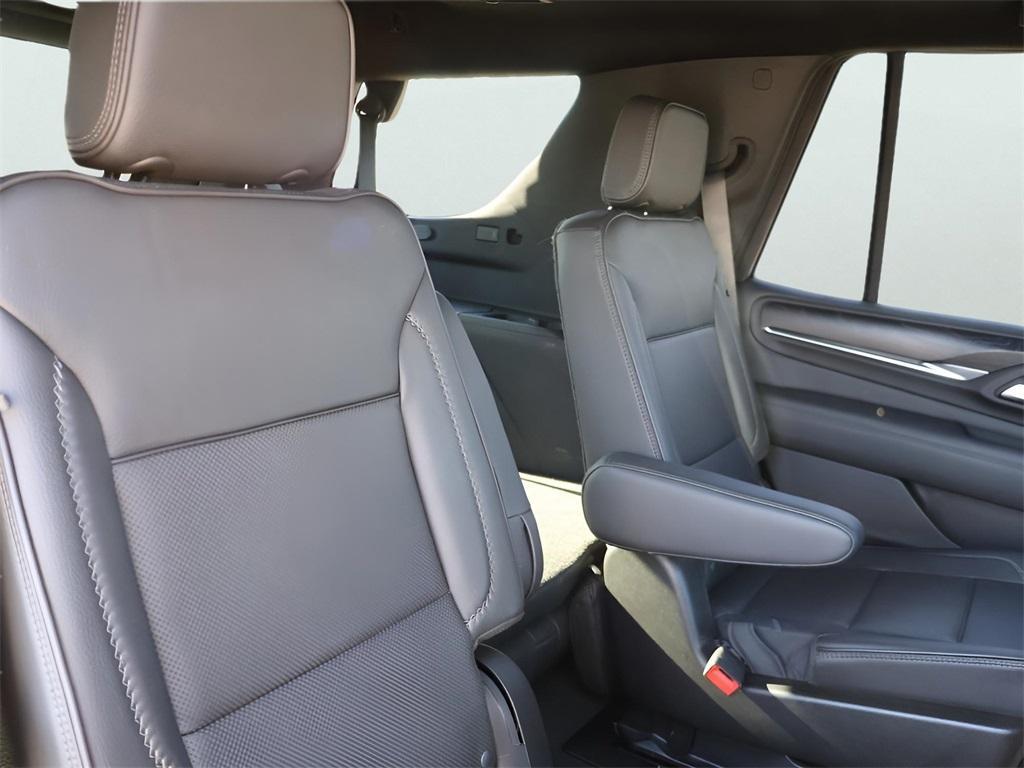 used 2021 GMC Yukon car, priced at $47,977