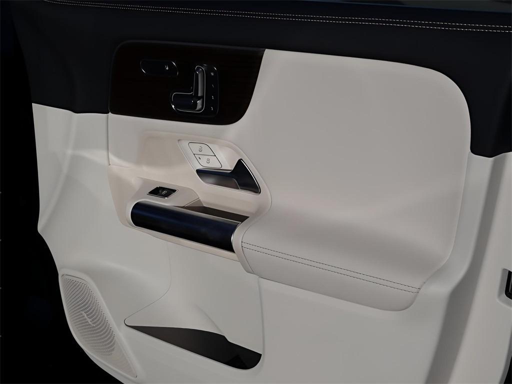 new 2026 Mercedes-Benz GLA 250 car, priced at $49,520