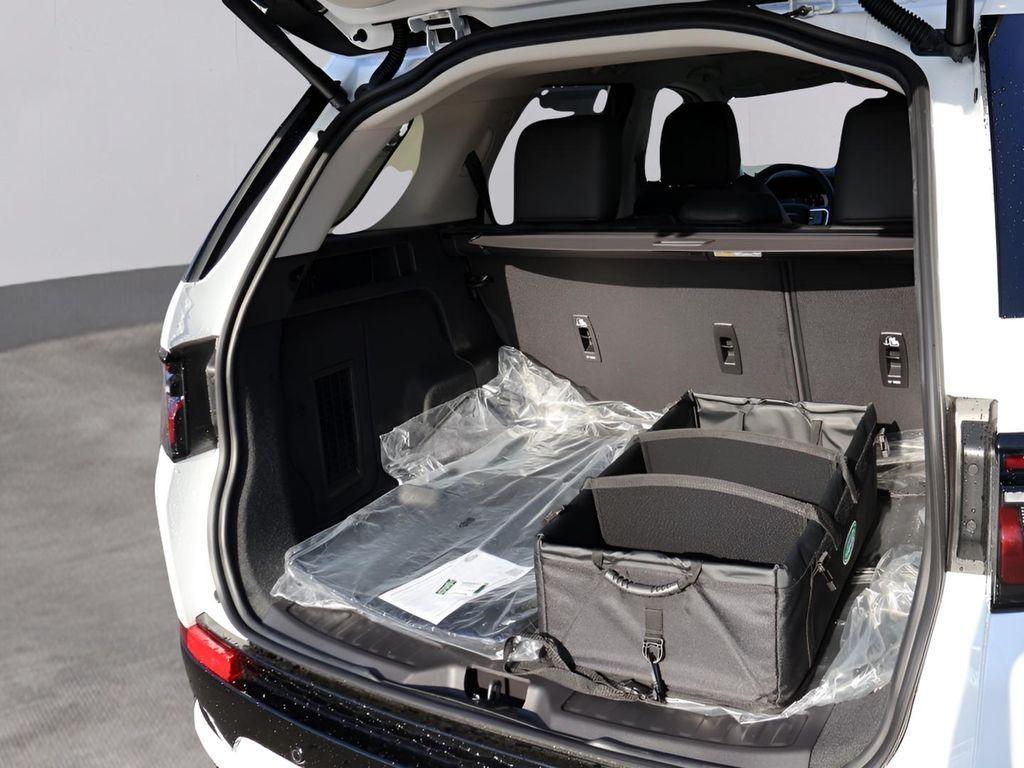 new 2025 Land Rover Discovery Sport car, priced at $55,945