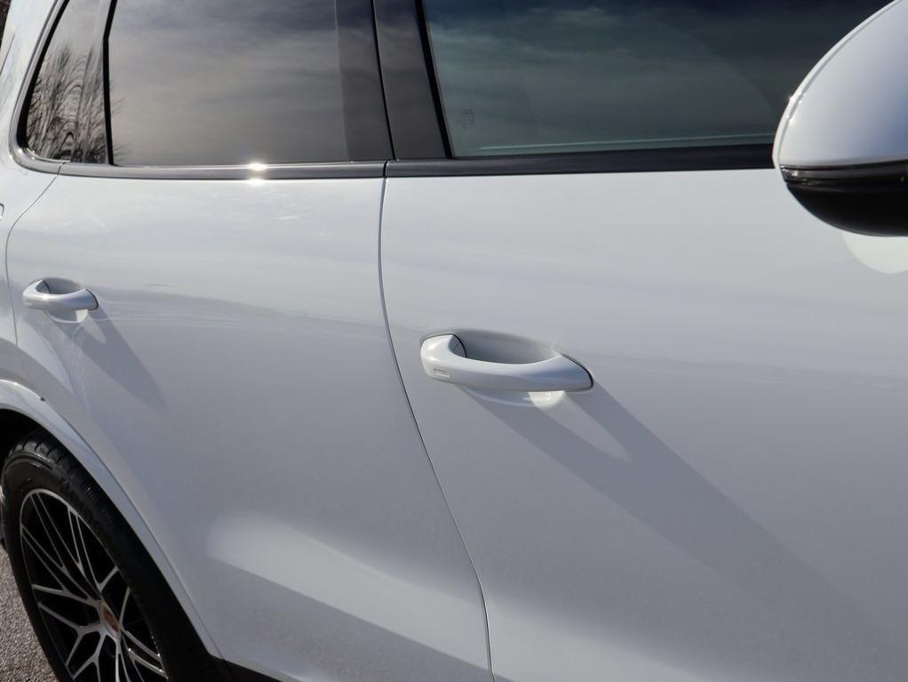 used 2025 Porsche Cayenne car, priced at $91,577