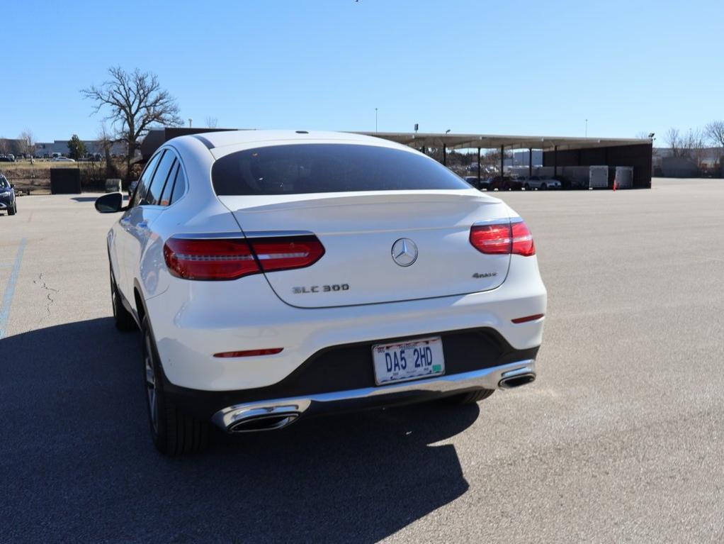 used 2019 Mercedes-Benz GLC 300 car, priced at $23,867
