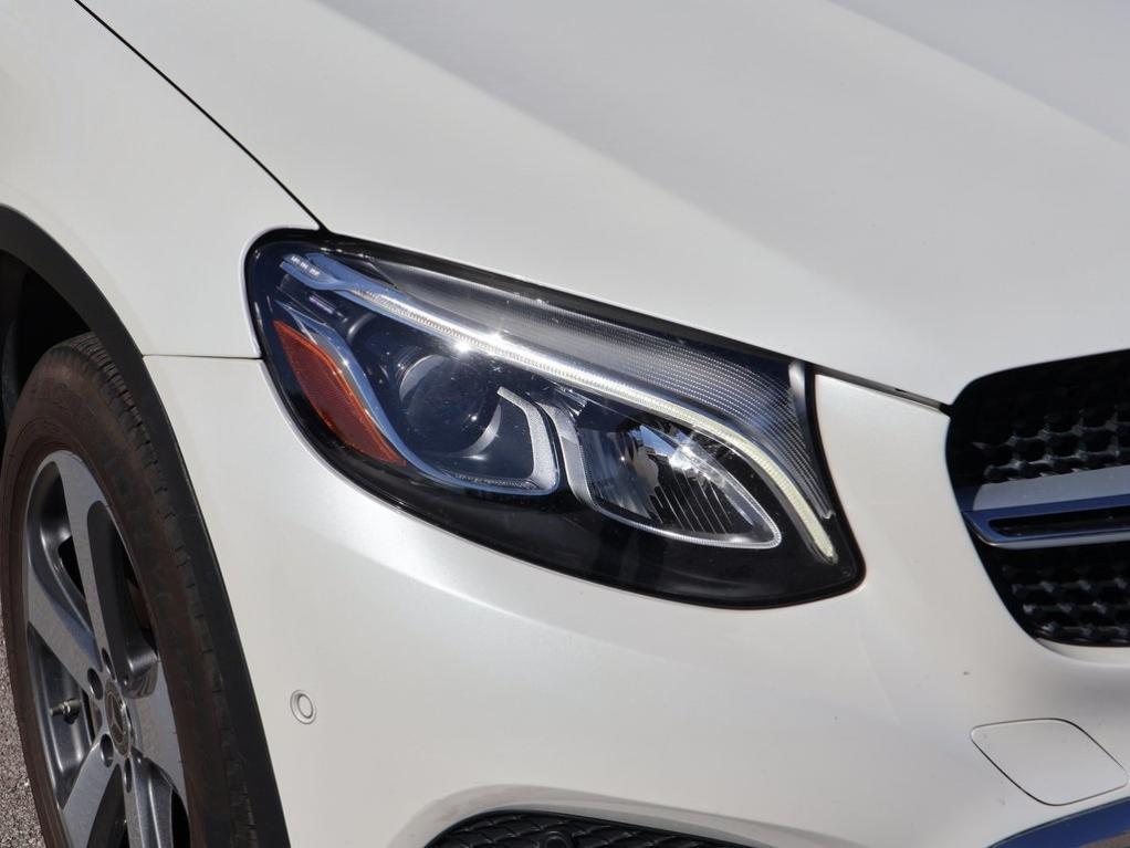 used 2019 Mercedes-Benz GLC 300 car, priced at $23,867