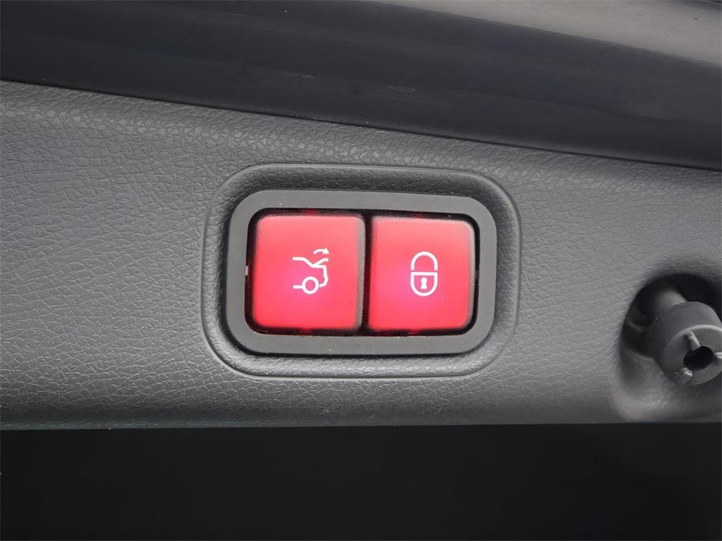 used 2019 Mercedes-Benz E-Class car, priced at $25,216