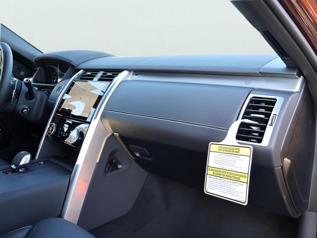 new 2026 Land Rover Discovery car, priced at $82,731