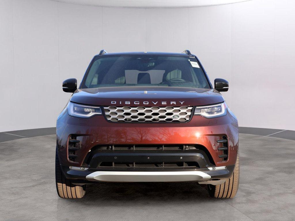 new 2026 Land Rover Discovery car, priced at $82,731