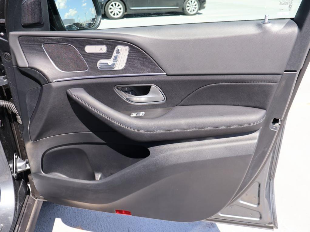 used 2025 Mercedes-Benz GLE 350 car, priced at $62,593