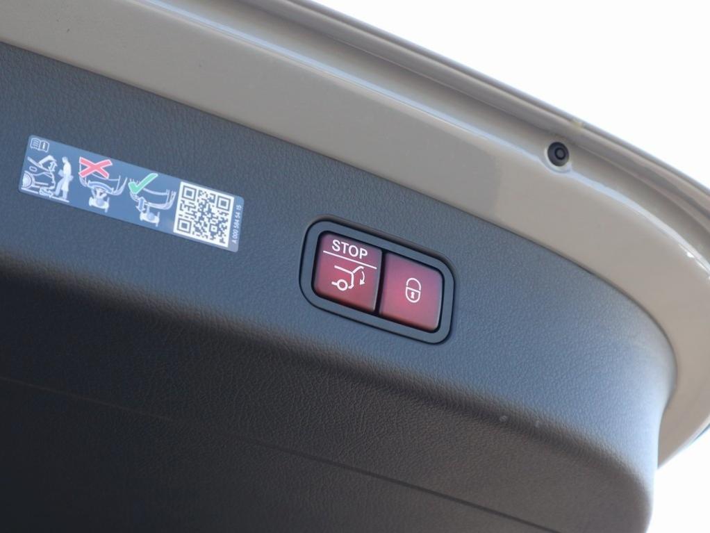 new 2026 Mercedes-Benz GLC 300 car, priced at $65,830