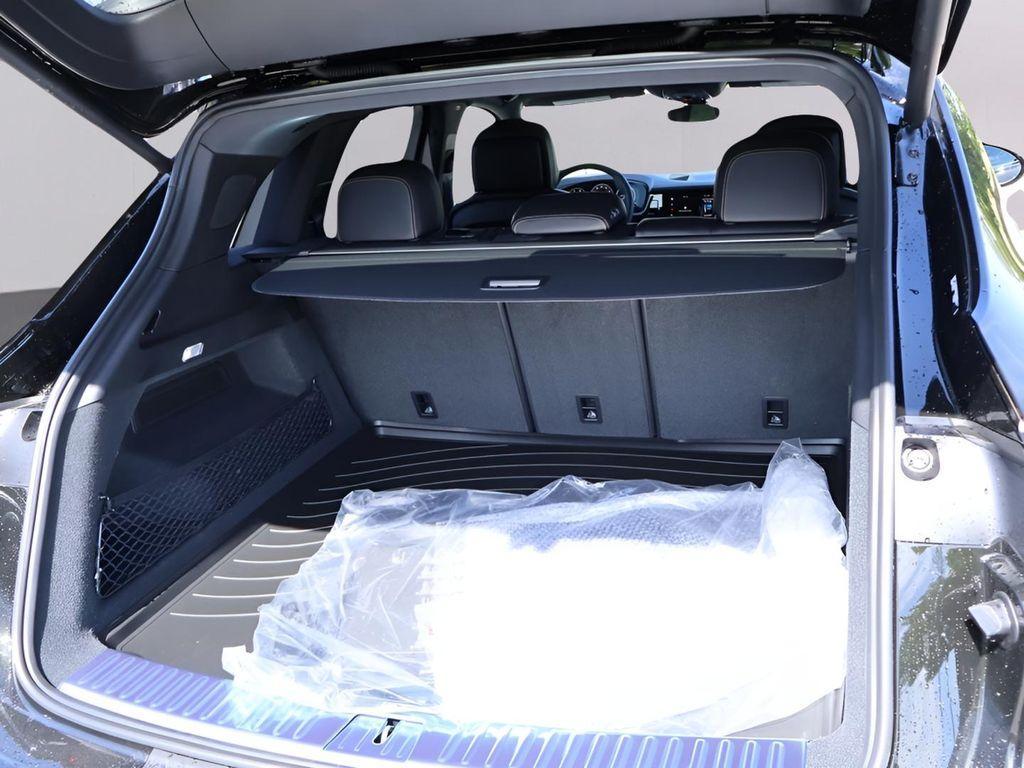 used 2025 Porsche Cayenne car, priced at $97,777