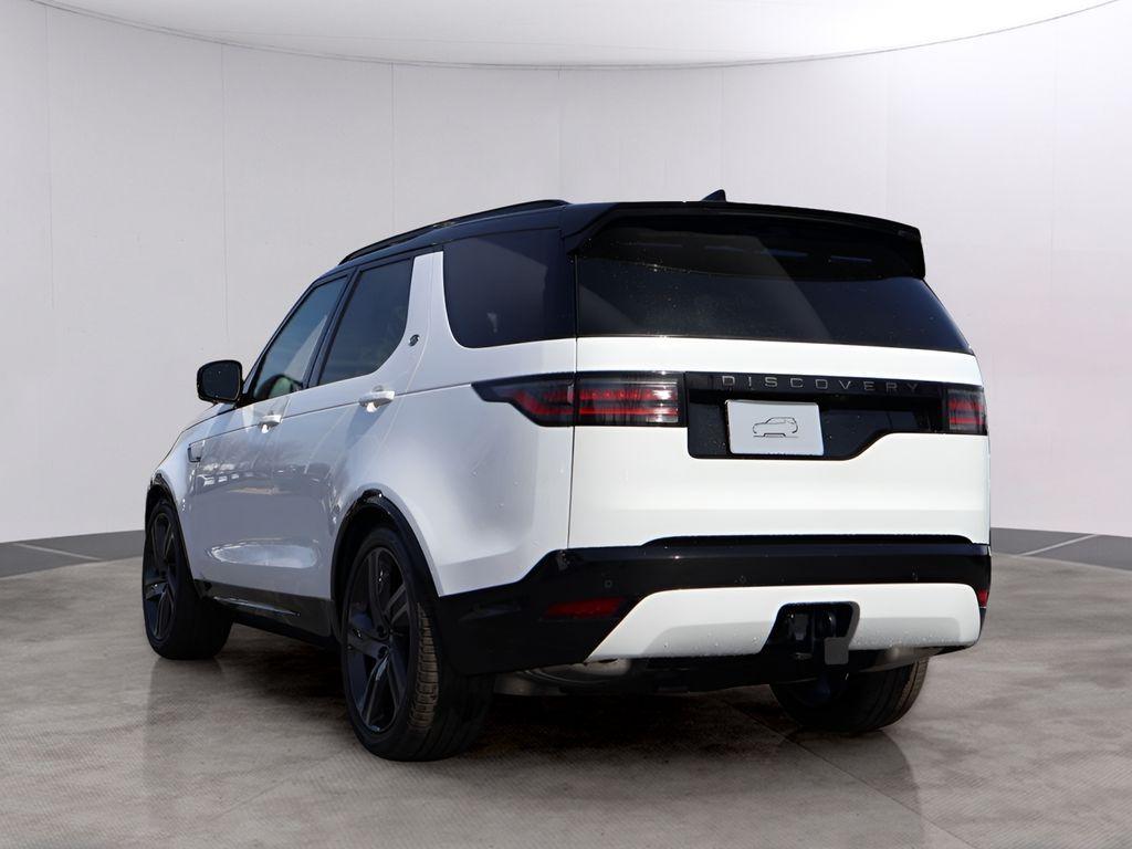 new 2026 Land Rover Discovery car, priced at $76,846