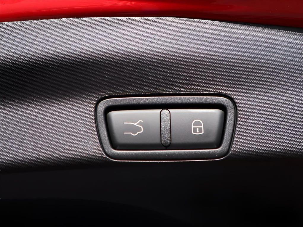 new 2025 Alfa Romeo Stelvio car, priced at $57,190