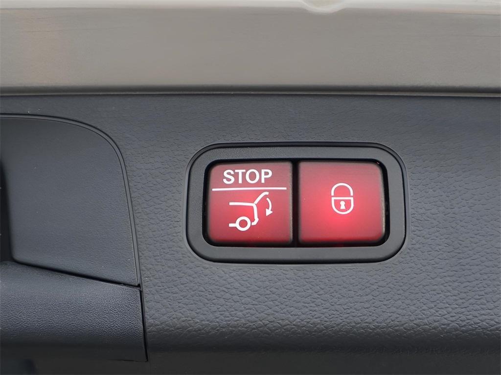 used 2022 Mercedes-Benz GLC 300 car, priced at $34,533