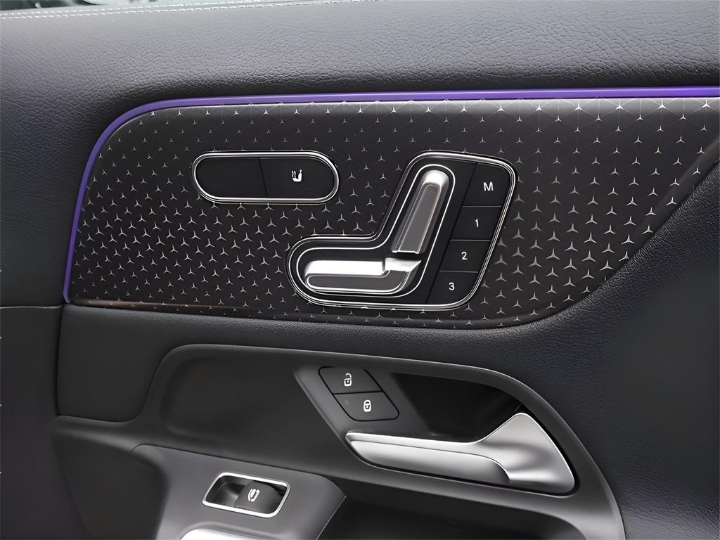 new 2025 Mercedes-Benz GLA 250 car, priced at $47,570