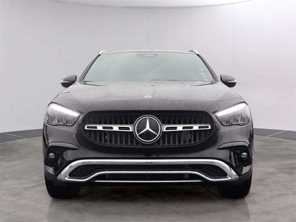 new 2025 Mercedes-Benz GLA 250 car, priced at $47,570