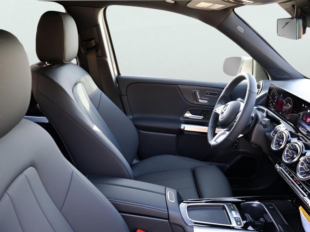 new 2026 Mercedes-Benz GLB 250 car, priced at $52,810