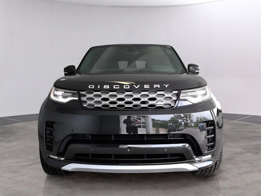 new 2025 Land Rover Discovery car, priced at $87,753