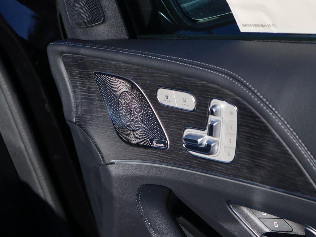 new 2026 Mercedes-Benz GLE 450 car, priced at $80,615