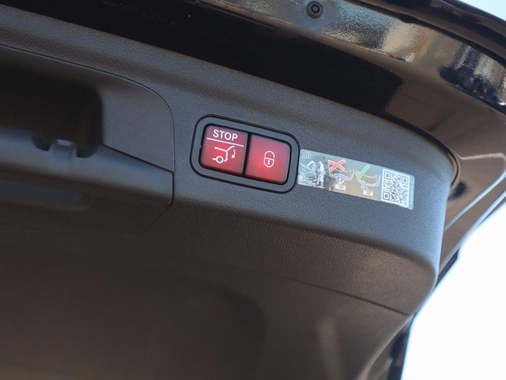 new 2026 Mercedes-Benz GLE 450 car, priced at $80,615