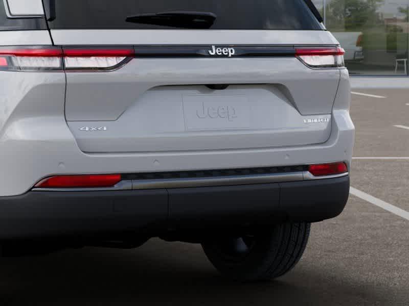 new 2026 Jeep Grand Cherokee car, priced at $47,083