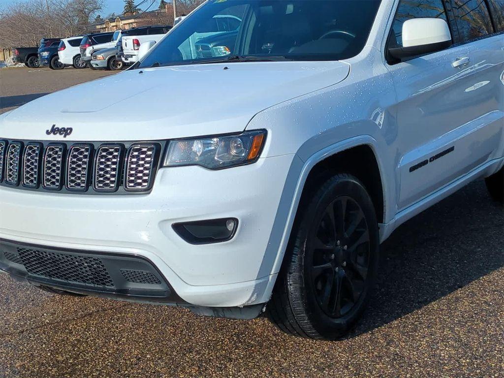 used 2020 Jeep Grand Cherokee car, priced at $16,450