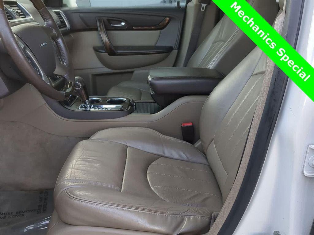 used 2015 GMC Acadia car, priced at $2,750