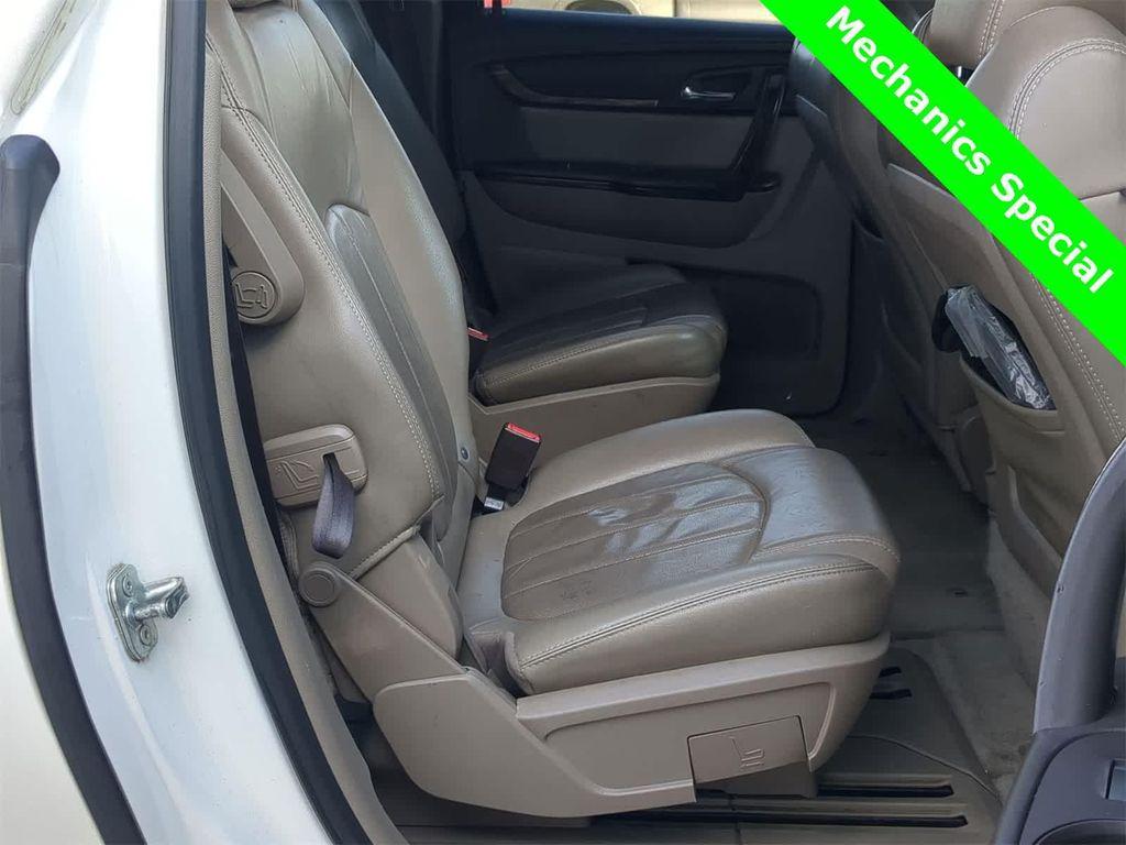 used 2015 GMC Acadia car, priced at $2,750