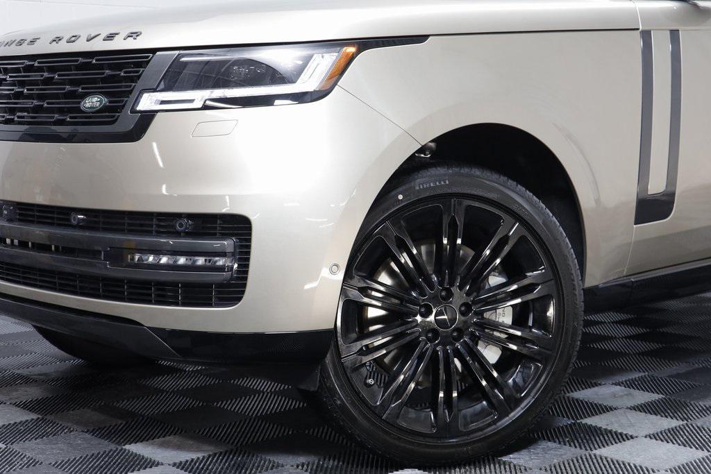 new 2026 Land Rover Range Rover car, priced at $152,785