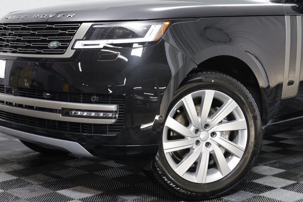 new 2025 Land Rover Range Rover car, priced at $121,660