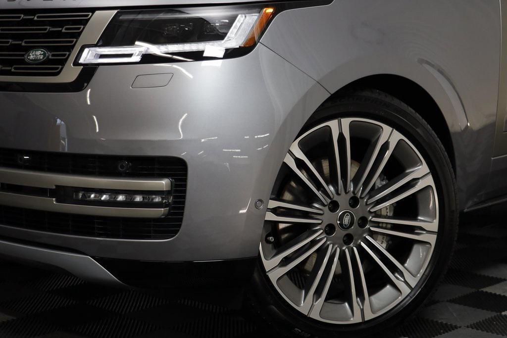 new 2025 Land Rover Range Rover car, priced at $121,420