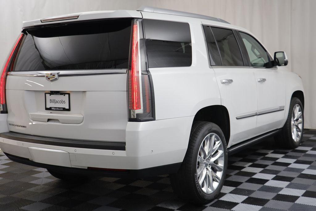used 2020 Cadillac Escalade car, priced at $31,941