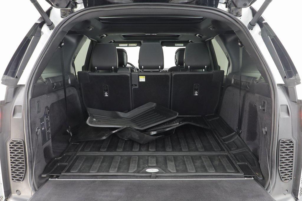 used 2023 Land Rover Discovery car, priced at $45,612