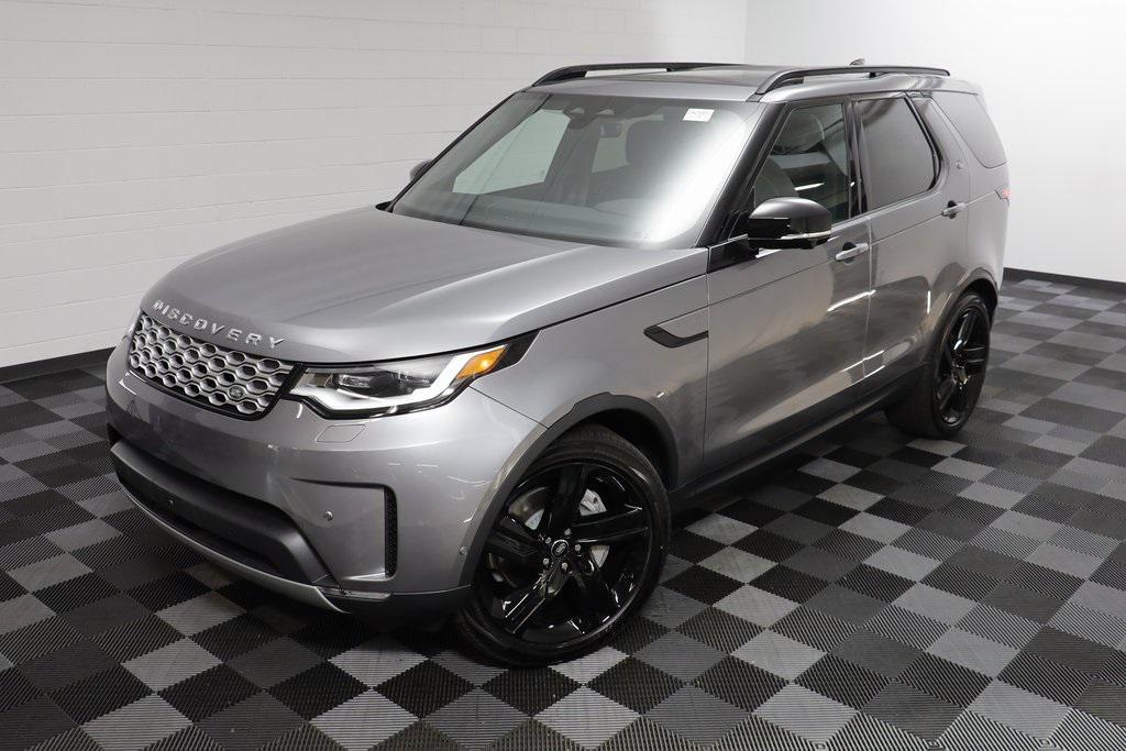 new 2025 Land Rover Discovery car, priced at $70,193